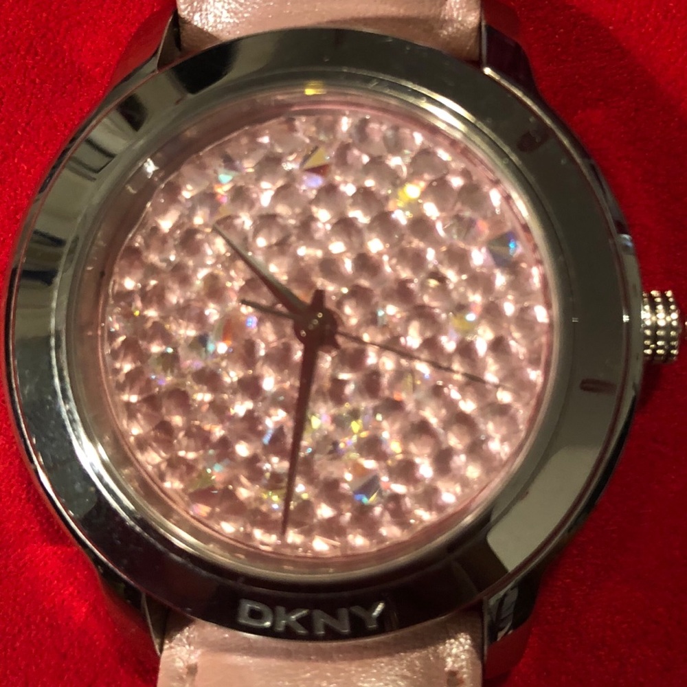 DKNY WOMENS WATCH